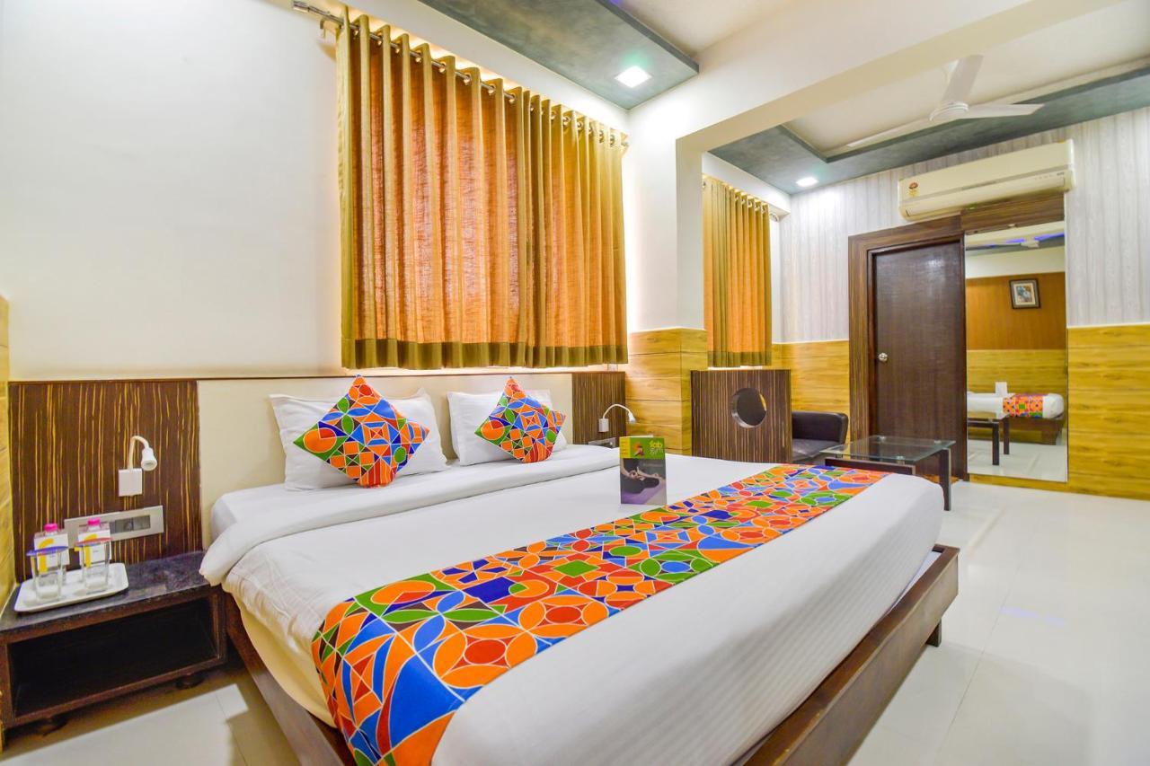 Fabhotel Kohinoor Plaza Ahmedabad Exterior foto